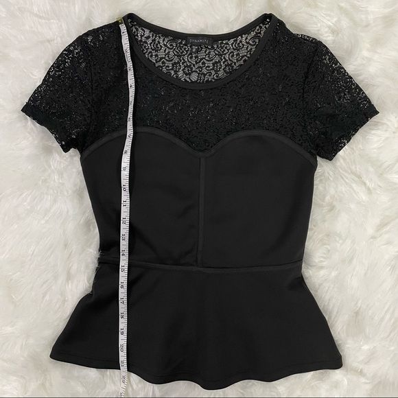 Dynamite Lacy Peplum Short Sleeved Shirt With Sweetheart Neckline Size XS - Picture 4 of 7
